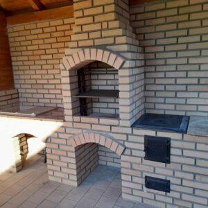 Gratar gradina samota Unirii constriutla Targu Mures.